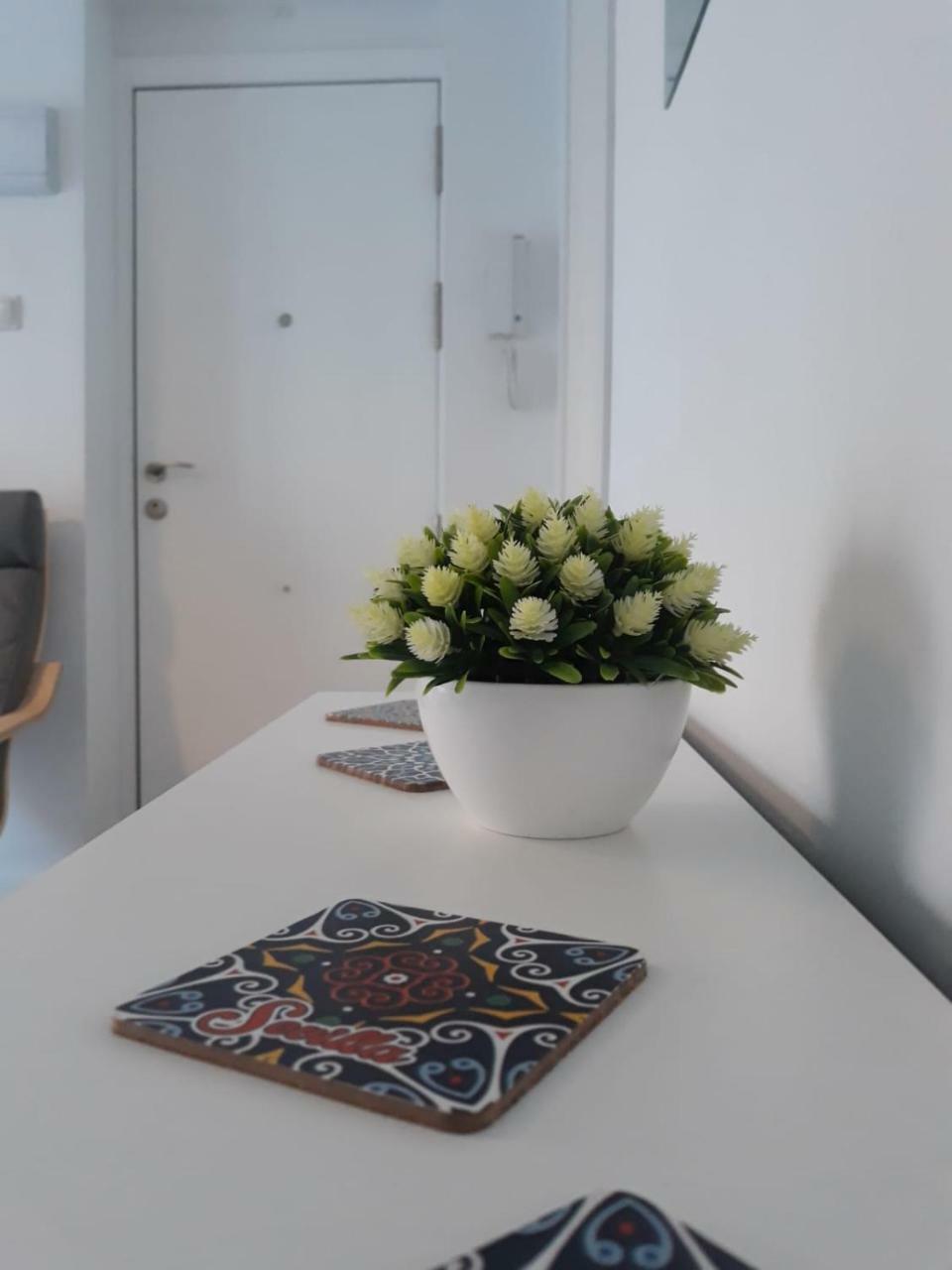 Apartamento Santa Justa Sevilla Exterior foto